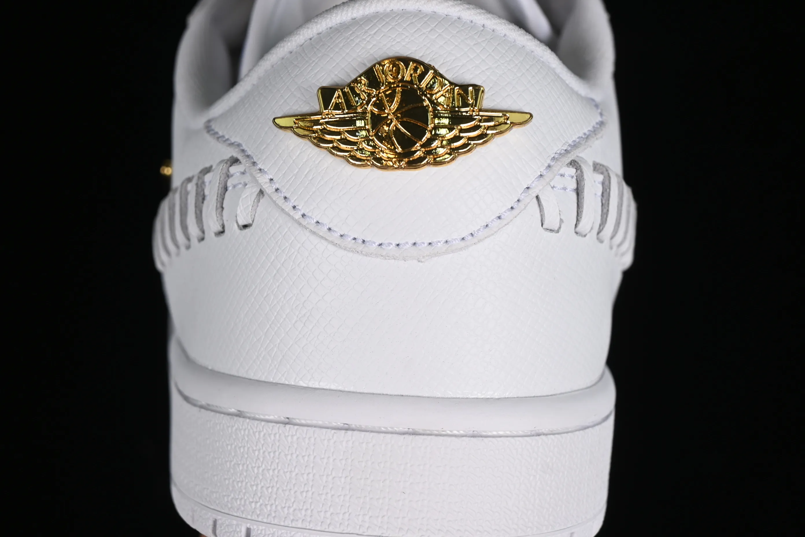 All categories Air Jordan Jordan series basketball shoes Air Jordan 1 Low Air Jordan 1 Low "Method of Make" AJ1 Joe 1 white gold low-top cultural and leisure sports shoes FN5032-100